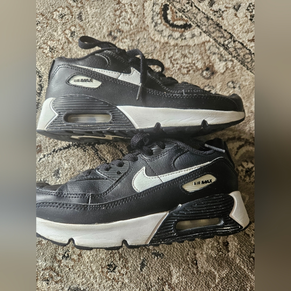 Bundle 3/$40 Nike Kids Air Max Black and White Sneakers